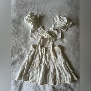 Show Me Your MuMu White 2piece Set